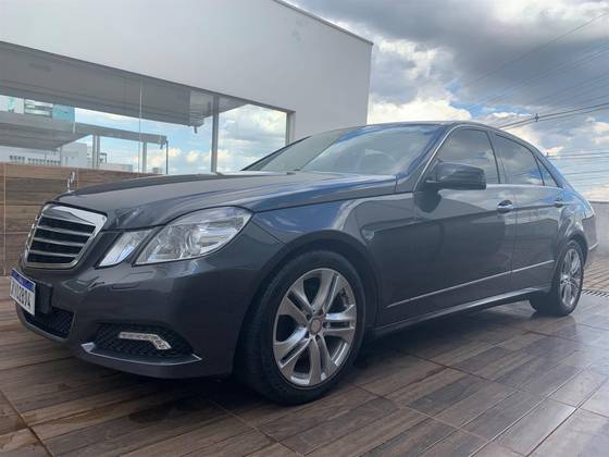 MERCEDES-BENZ E 350 3.5 AVANTGARDE EXECUTIVE V6 GASOLINA 4P AUTOMÁTICO